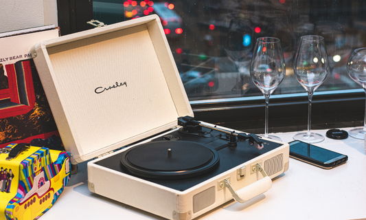 How To Use a Crosley Record Player