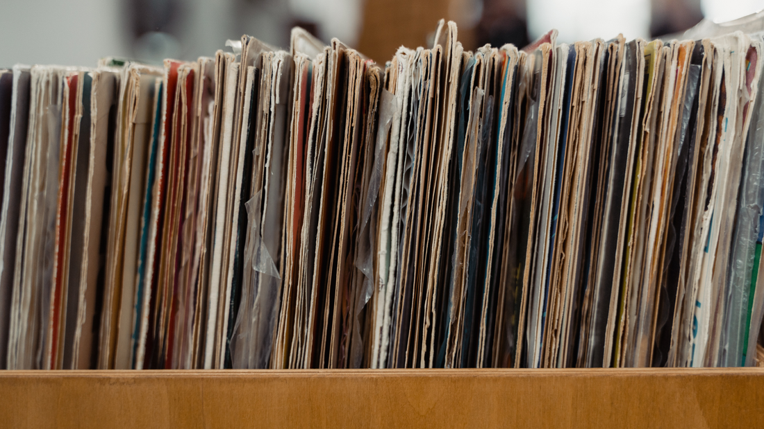 How to Properly Store your Vinyl Records to Prevent Damage and Warping
