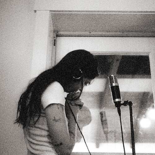 PRE ORDER: "Older (and Wiser)" - (Gatefold LP Jacket, Black Color Vinyl, 2 LP) - Lizzy McAlpine