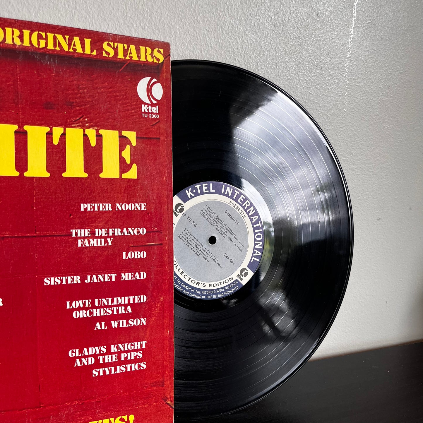 Dynamite 20 Original Hits 20 Original Stars STEREO TU-2360 Used VG+
