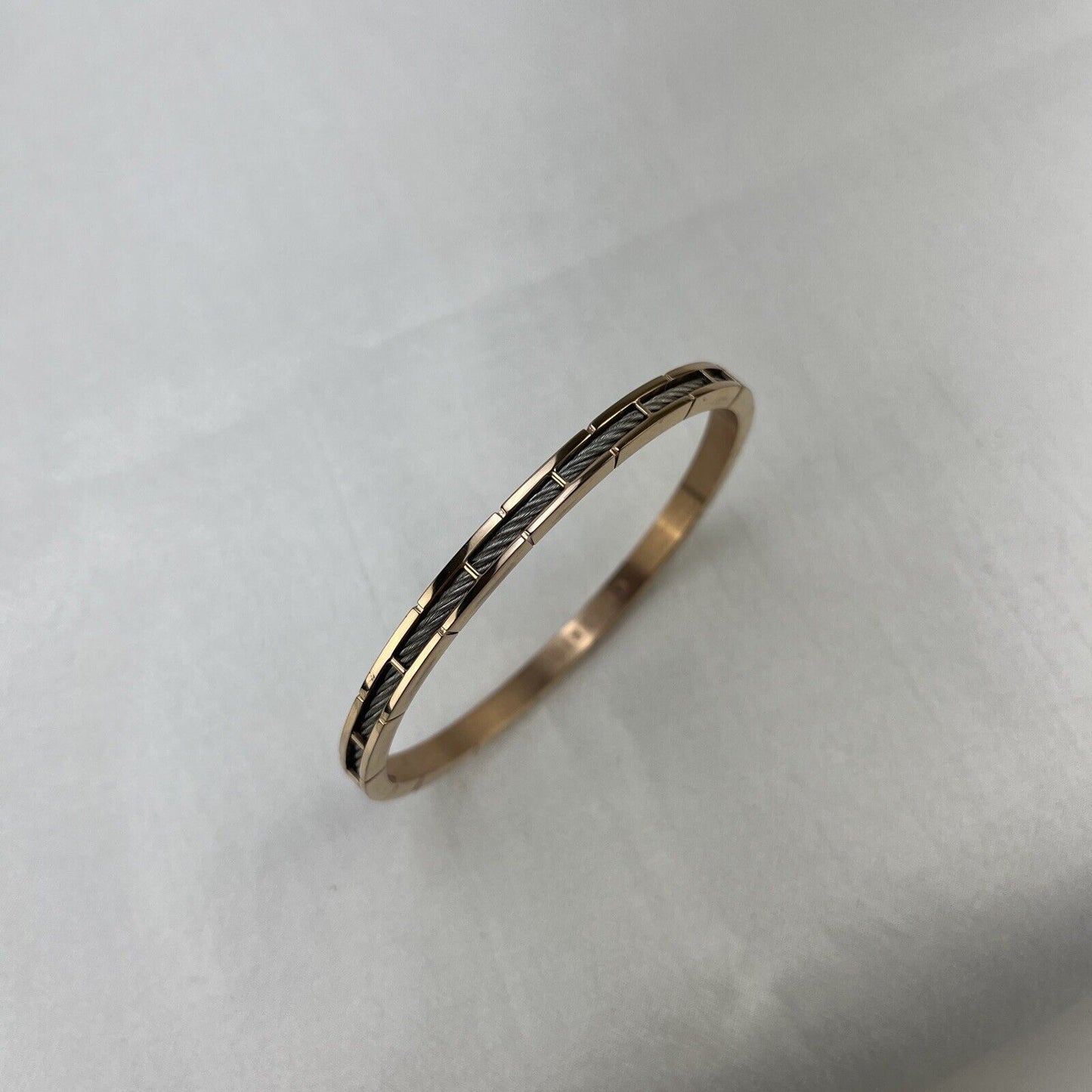 Charriol 04-102-1139-21L Size Large Forever Slim Svart Rose Gold PVD Bangle New