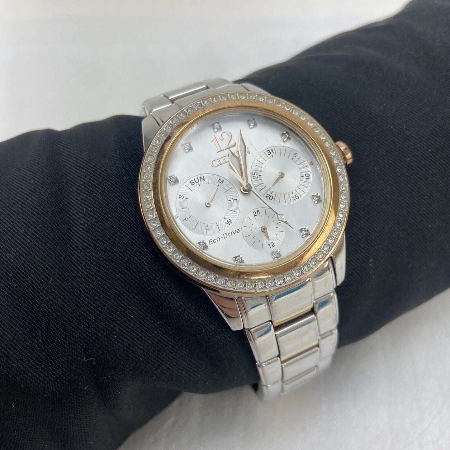 Citizen FD2018-56A Eco-Drive Two Tone Crystal Ladies Watch V179 Used Works