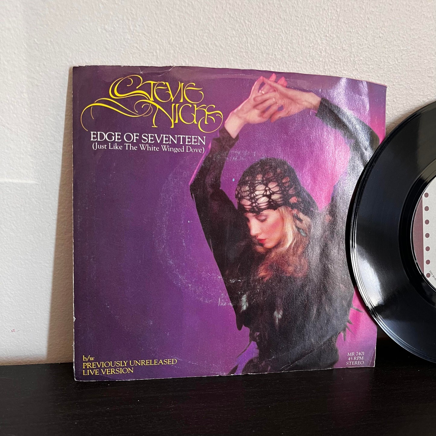 Stevie Nicks Edge Of Seventeen (Just Like The White Winged Dove)/Previously Unreleased Live Version MR 7401 7" Vinyl EX