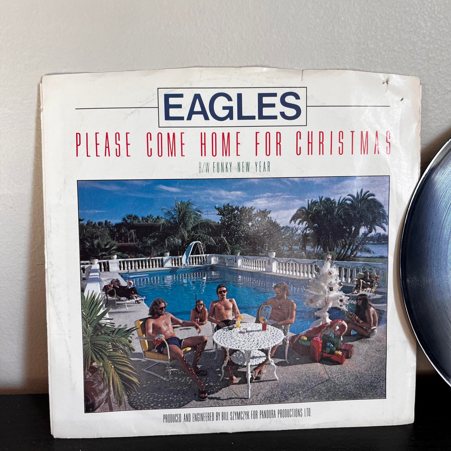 Eagles Please Come Home For Christmas B/W Funky New Year E-45555-A NM